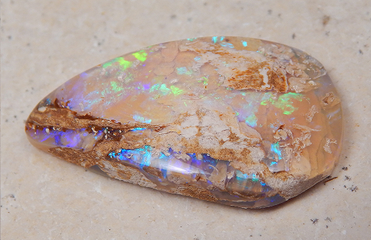 Sehr schönes Opalisiertes- Holz - Video