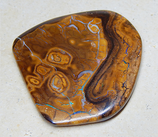 Koroit-Nut - Video