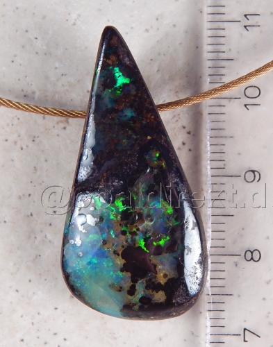 Boulder-Opal am Band - Video