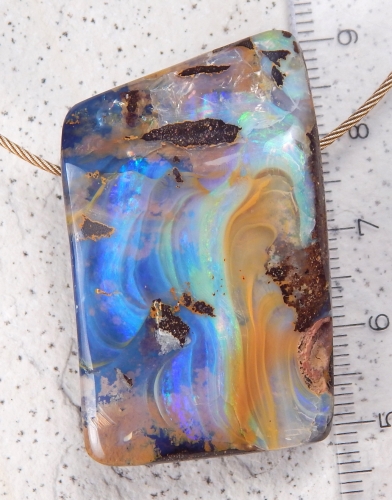 Boulder Opal am Band - Video