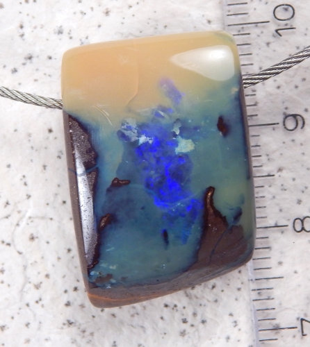 Boulder Opal am Band - Video