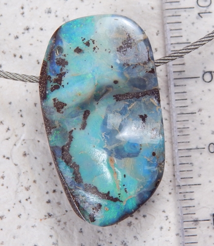 Boulder Opal am Band - Video