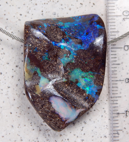 Boulder Opal am Band - Video