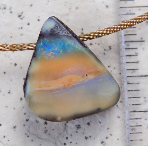 Boulder Opal am Band - Video