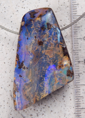 Boulder Opal am Band - Video