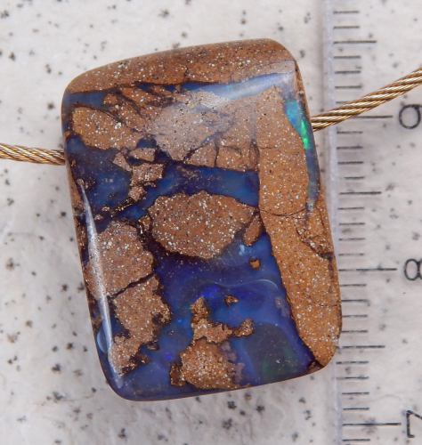 Boulder Opal am Band - Video