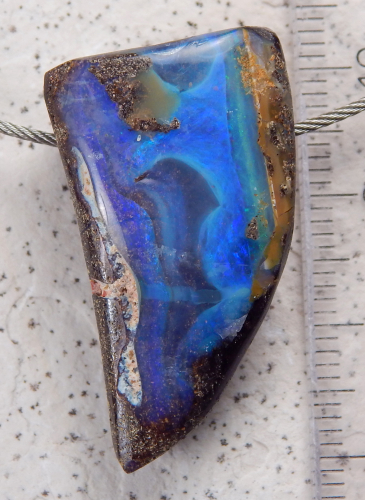 Boulder Opal am Band - Video