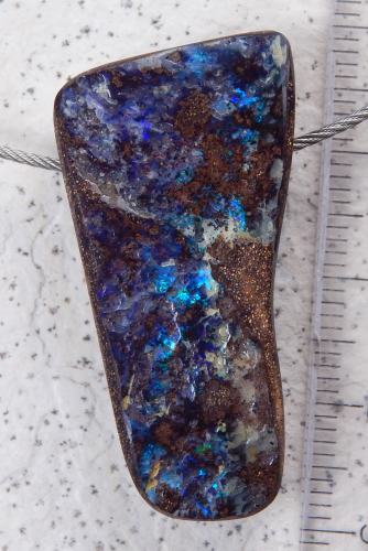 Boulder Opal am Band - Video