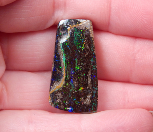 Boulder Opal am Band - Video