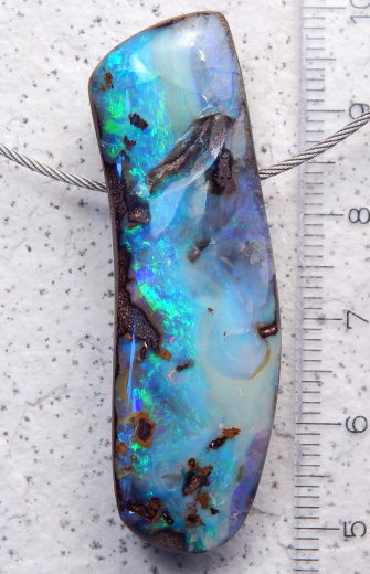 Boulder Opal am Band - Video