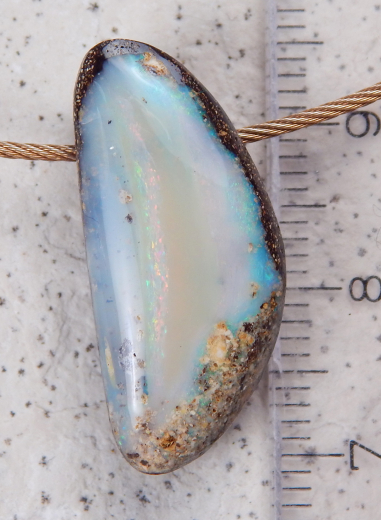 Boulder Opal am Band - Video