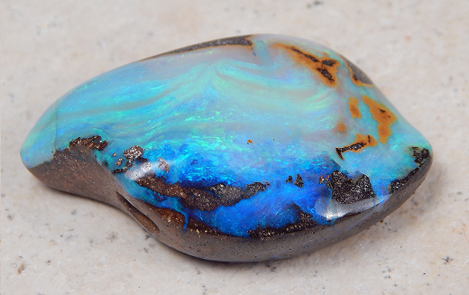 Boulder Opal am Band - Video