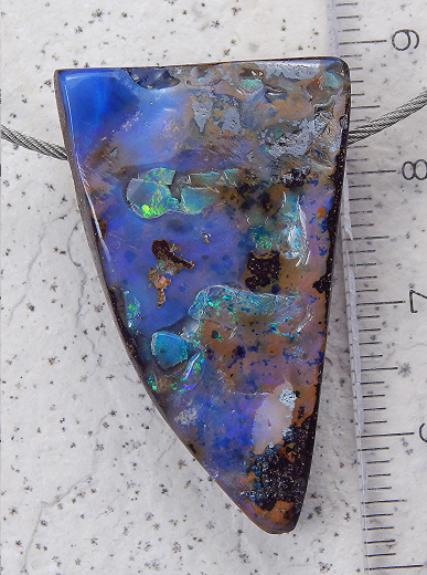 Boulder Opal am Band - Video
