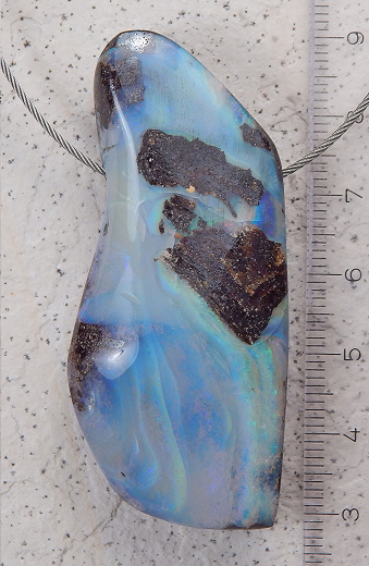 Boulder Opal am Band - Video