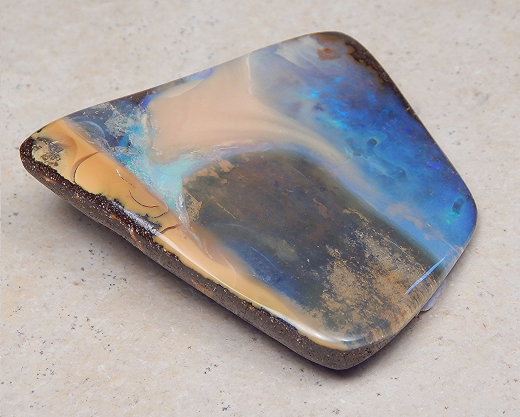 Boulder Opal am Band - Video