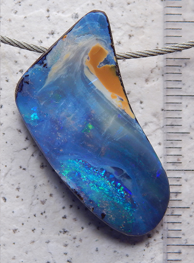 Boulder Opal am Band - Video