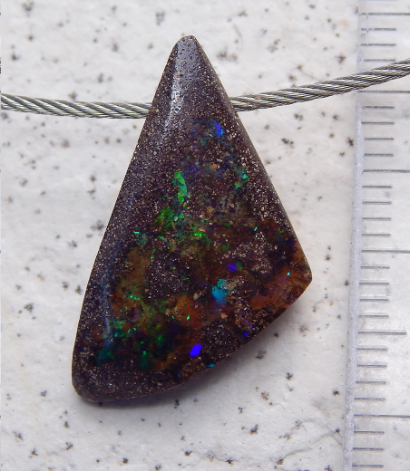 Boulder Opal am Band - Video