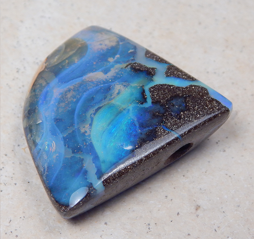 Boulder Opal am Band - Video