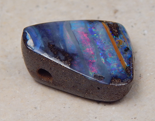 Boulder Opal am Band - Video