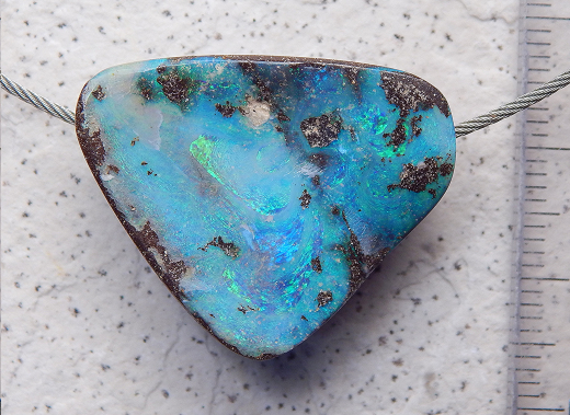 Boulder Opal am Band - Video