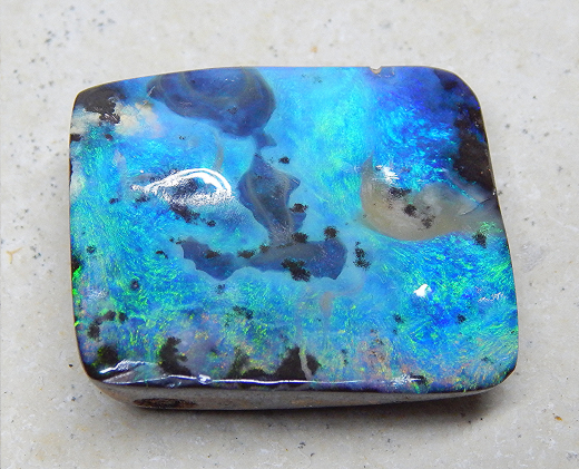 Boulder Opal am Band - Video