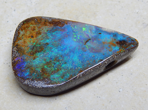 Boulder Opal am Band - Video