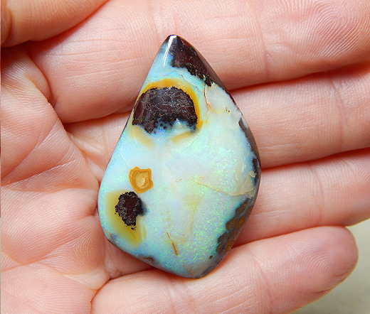 Boulder Opal am Band - Video