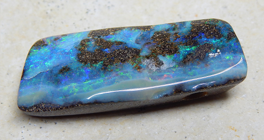 Boulder Opal am Band - Video