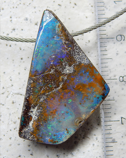 Boulder Opal am Band - Video