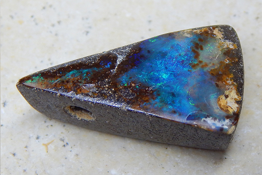 Boulder Opal am Band - Video