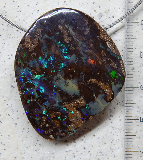 Boulder Opal am Band - Video
