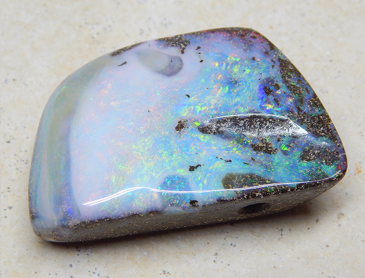 Boulder Opal am Band - Video