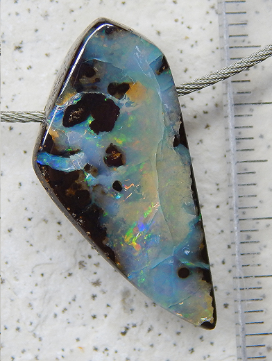Boulder Opal am Band - Video