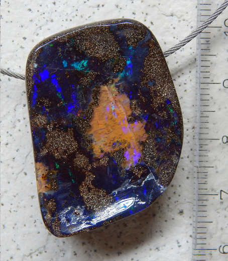Boulder Opal am Band - Video