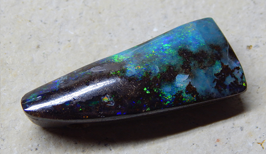 Boulder Opal am Band - Video