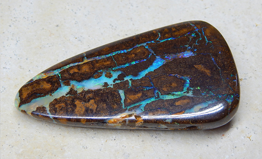 Boulder Opal am Band - Video