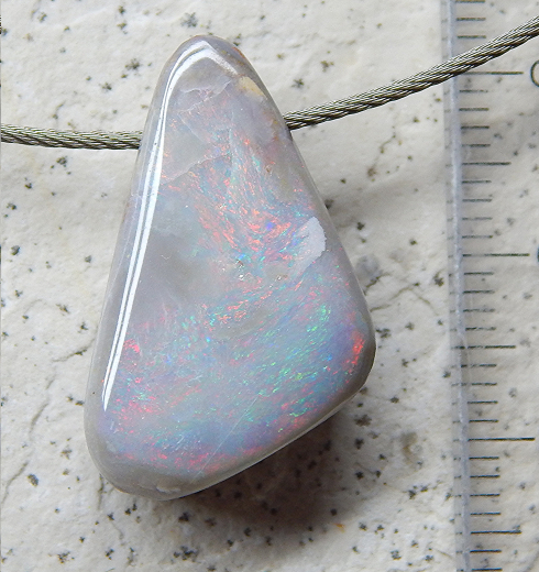 Andamooka-Semi-Opal - Video