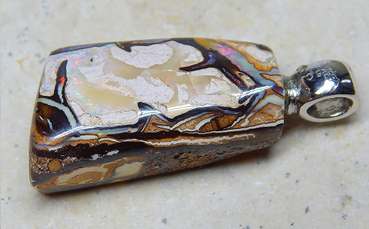 Koroit Nuss mit 925 SS Öse - Video