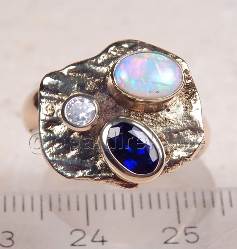 Opalring in 585 GG mit Brillant - Video