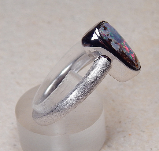 Boulder- Opalring 925 SS - Video