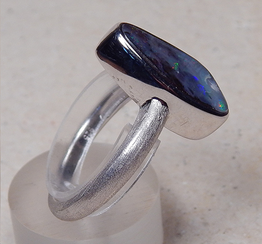 Boulder- Opalring 925 SS - Video