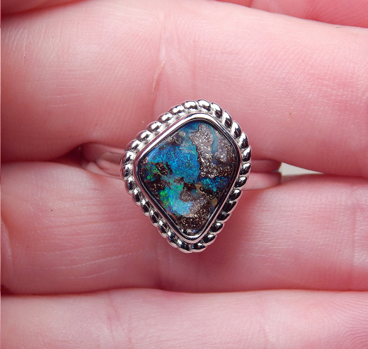 Designer Boulder Ring in 925 SS - Video