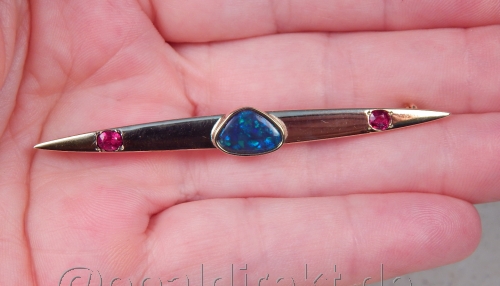 Blackopal Brosche 585 GG - Video