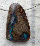Boulder Opal am Band - Video