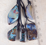 Parcel mit 5 Opalen am Band - Video