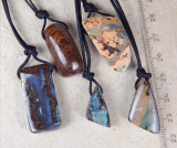 Parcel mit 5 Opalen am Band - Video