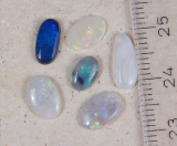 Parcel mit 6 Opalen aus Lightning Ridge