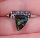 Opalring in 585 WG mit Brillant - Video