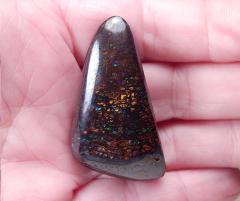 Koroit-Nut-Opal - Video