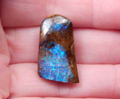 Boulder Opal am Band - Video